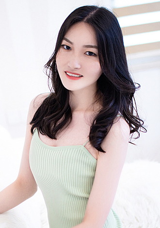 Date the member of your dreams: lone Asian member Lan Hua from Heyuan
