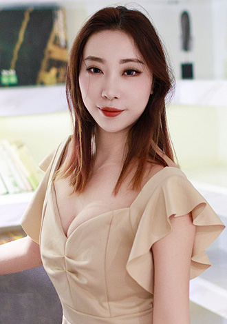 Hundreds of gorgeous pictures: Fenglei from Shanghai, Asian member looking for romantic companionship