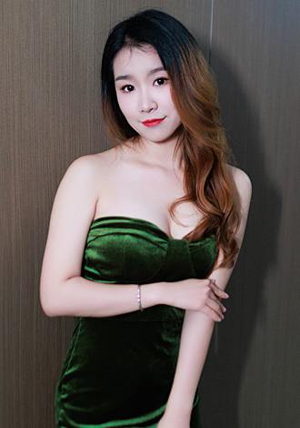 Date the member of your dreams: Xinxin, beautiful member  Asian