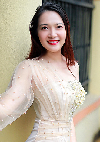Gorgeous profiles only: beautiful Thai member Thi Nhung from Thanh Hoa