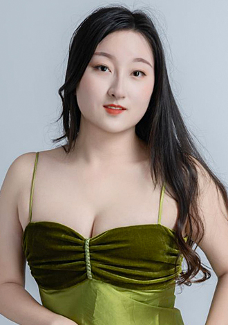 Most gorgeous profiles: Xin from Taiyuan, romantic companionship Asian seek member